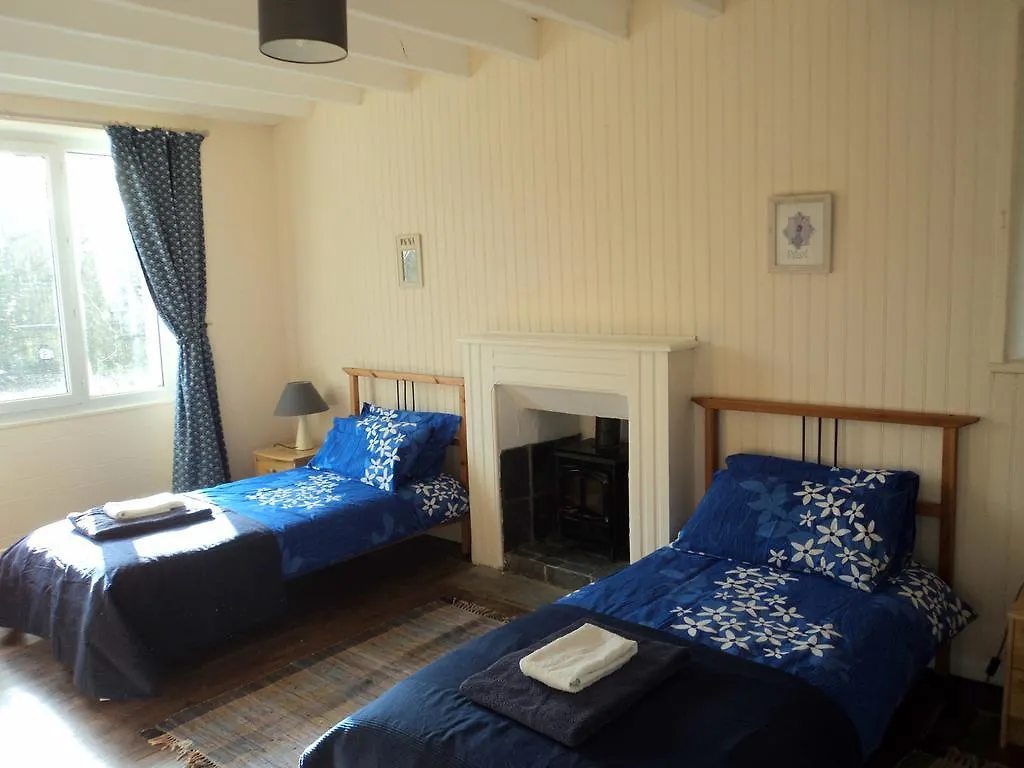 Penderff Holiday Home Lignol France