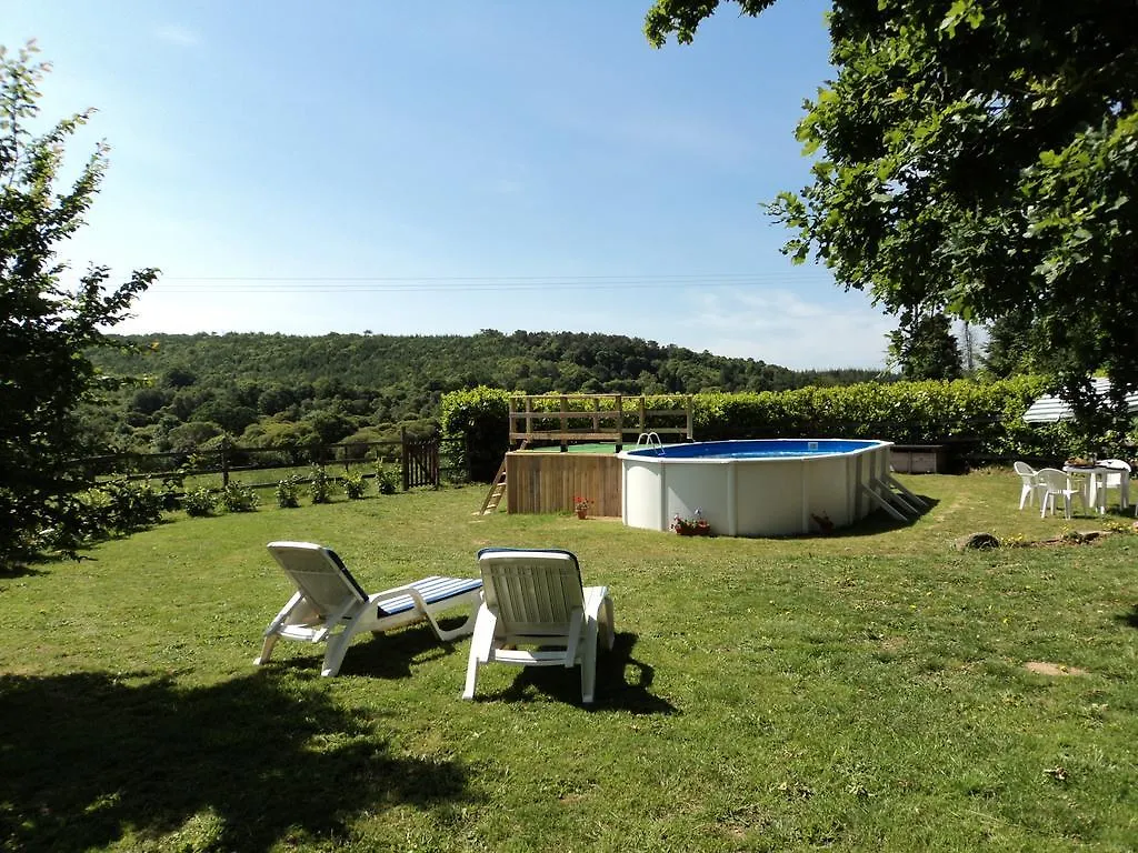 Penderff Holiday Home Lignol